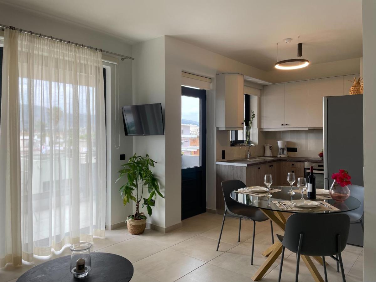 Mossa City Apartments Hriszí Aktí Haniá Kültér fotó