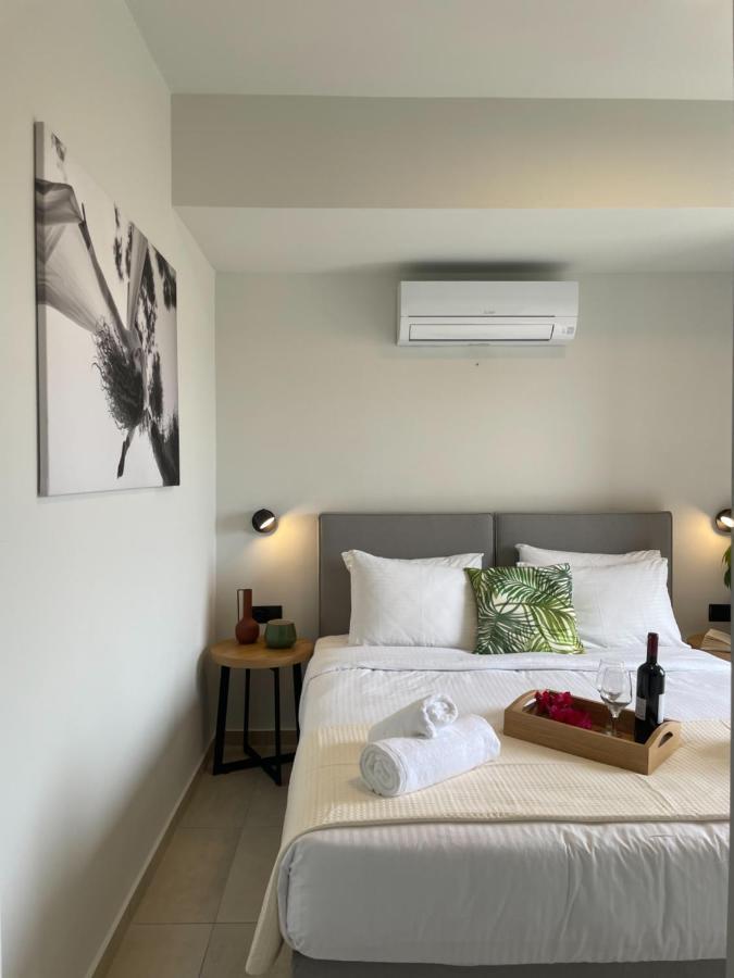 Mossa City Apartments Hriszí Aktí Haniá Kültér fotó